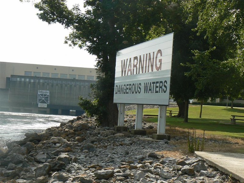 042-Guntersville Dam.JPG